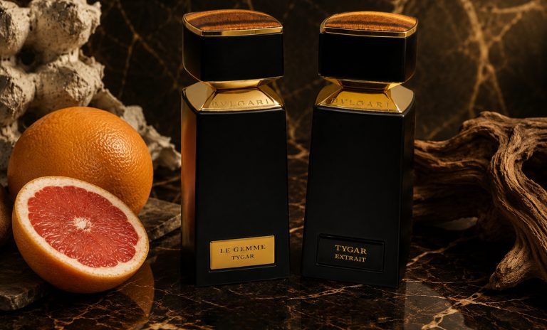 Bvlgari Tygar und Bvlgari Tygar Extrait im Vergleich mit Grapefruit und holzigen Elementen