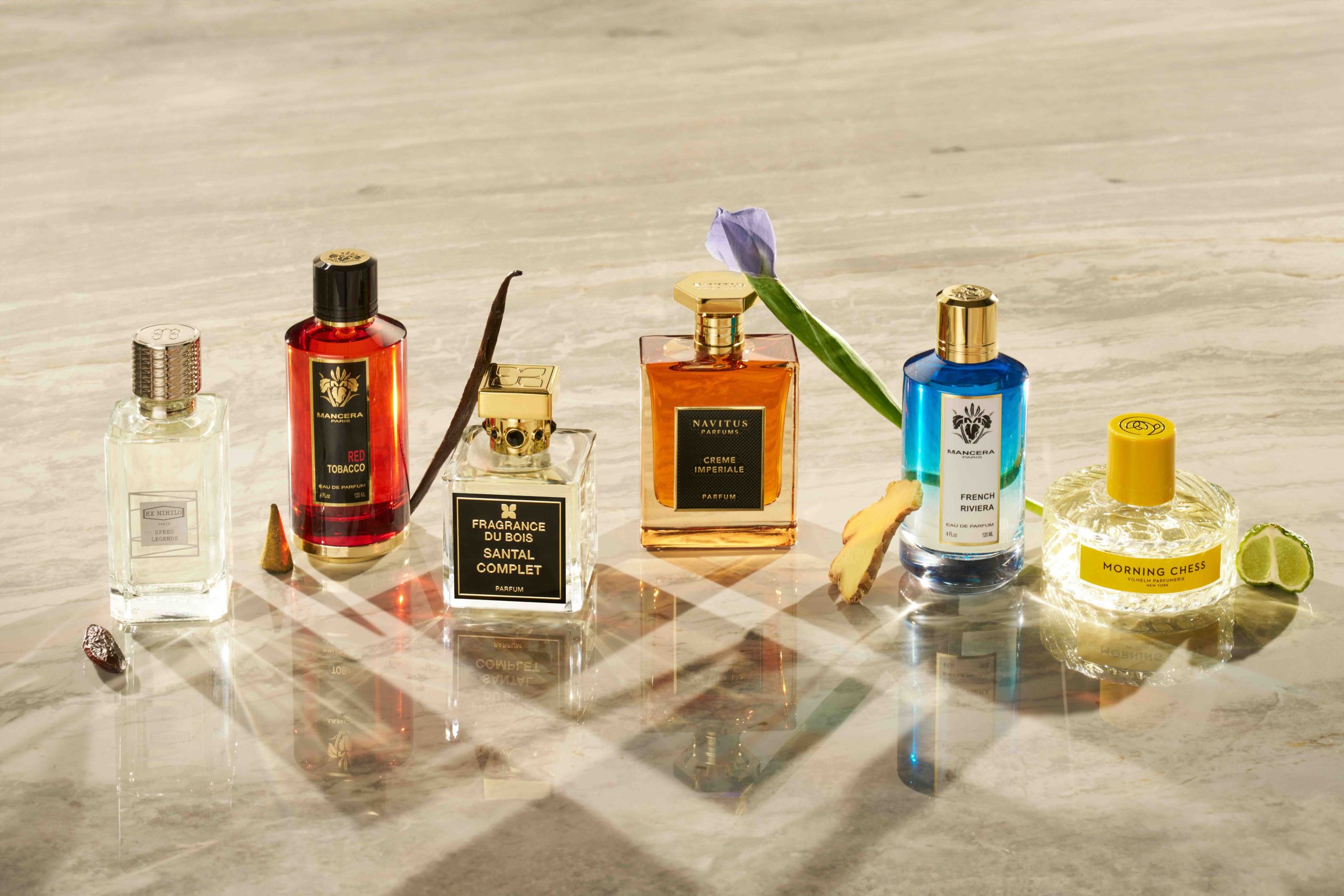 Auswahl exklusiver Nischenparfums und Luxusparfums verschiedener Marken